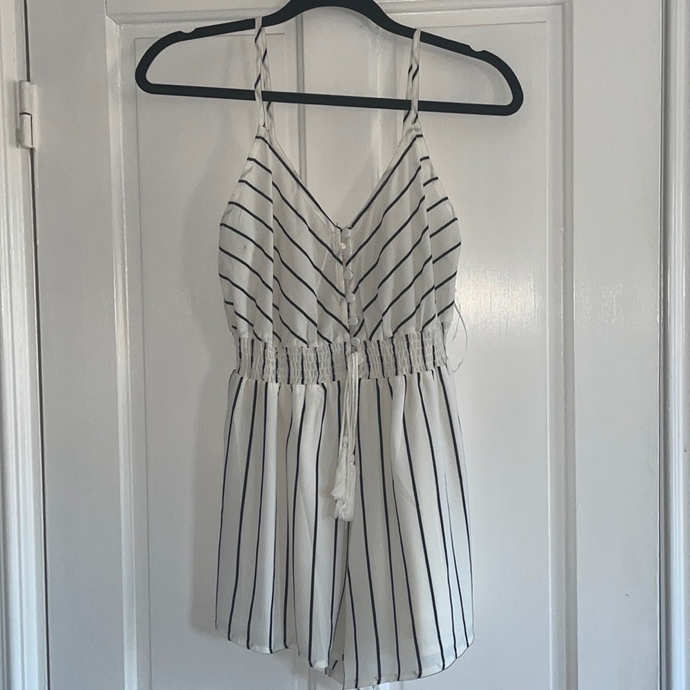 HELLO MOLLY ROMPER